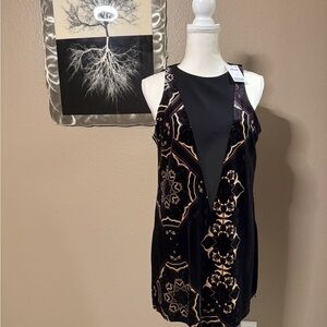 NWT Black Beige & Purple Sleeveless Velvet Tunic